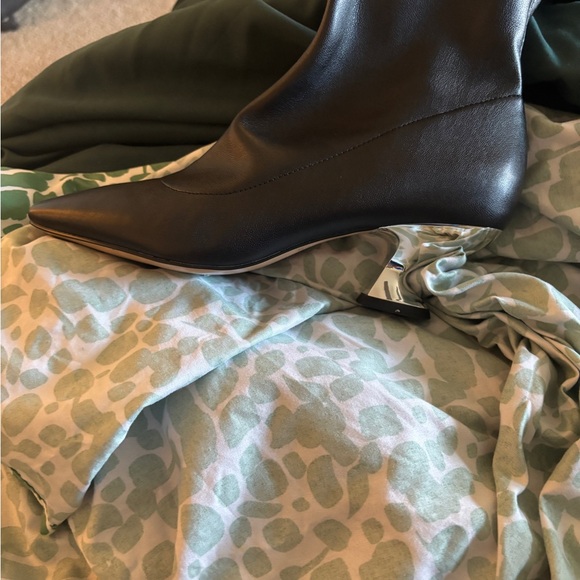 Katy Perry Collections - Picture 2 of 3